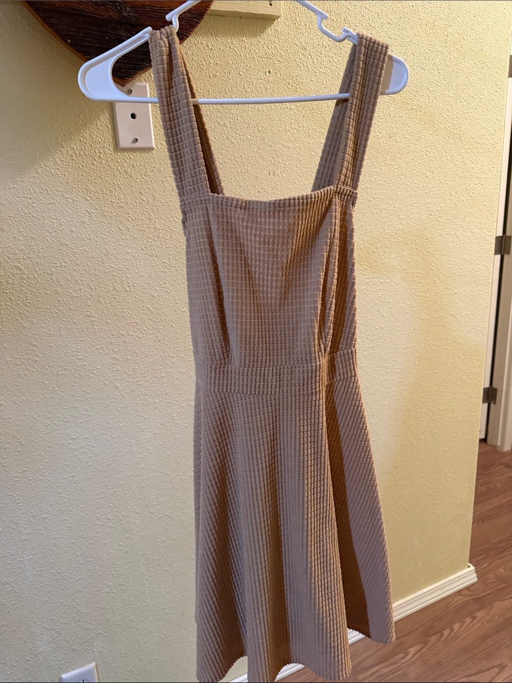 Women's Textured Pinafore Dress in Taupe